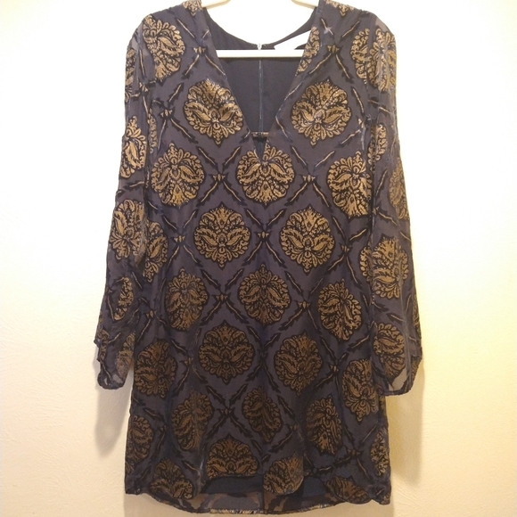 ASTR Burnout Velvet Split Sleeve Mini Dress - Picture 2 of 4
